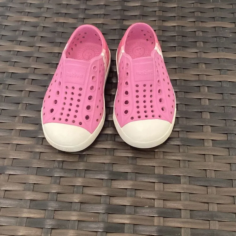 Native Jeffersons shoes kids size 6